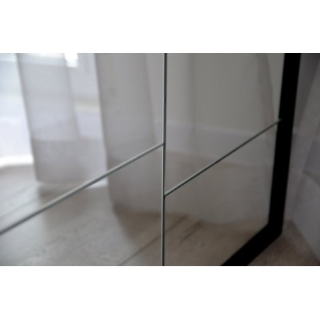 Moderne spiegel van Mirrors - TETRIS - in een mooie zwarte lijst