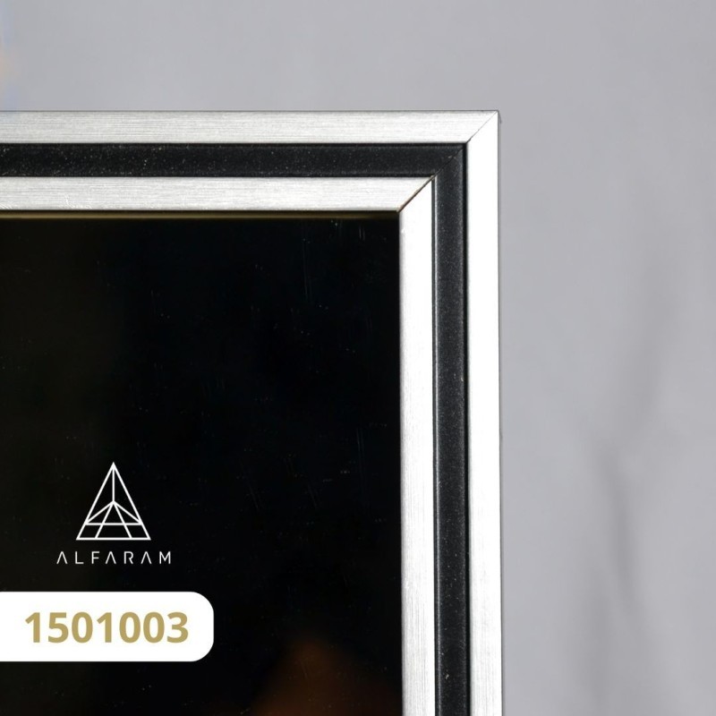 Spiegel in fijne decoratieve houten lijst - 1501 - kleur van de lijst naar keuze
