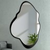 Onregelmatig gevormde spiegel in mdf lijst - POCO IN EEN FRAME