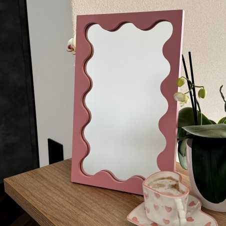 Cosmetic mirror in pink MDF frame - BLOBS PRISM PETITE