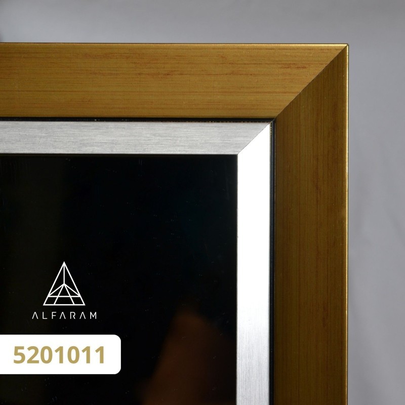 Spiegel in elegante goudzilver houten lijst - 5201011