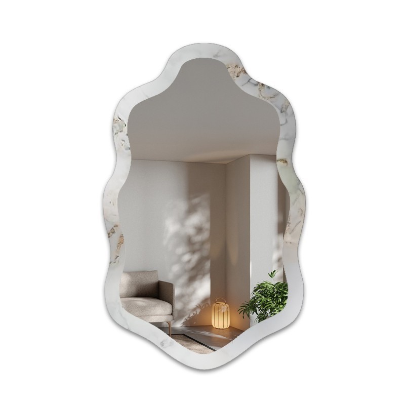 Onregelmatige spiegel op wit-goud marmer – MARBLE CALANTHE