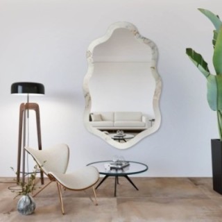Onregelmatige spiegel op wit-goud marmer – MARBLE CALANTHE